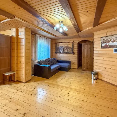 Gutzulwood Villa *